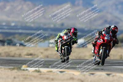 media/Dec-07-2025-CVMA (Sun) [[3e7d2de5dc]]/Race 1-Formula Superbike-Supersport Open (Holeshot)/